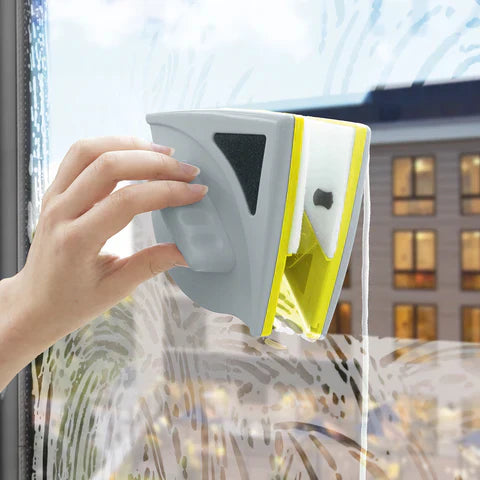 Limpia tus ventanas por dentro y por fuera sin subirte a nada (¡y con guantes de regalo!)