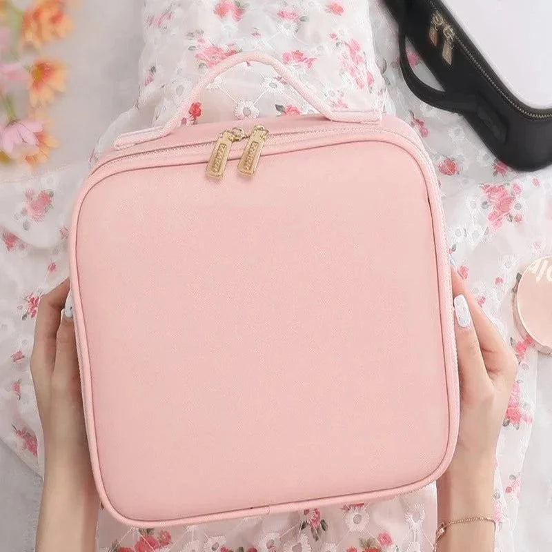 LuminaLook: Estuche de Maquillaje con Espejo LED